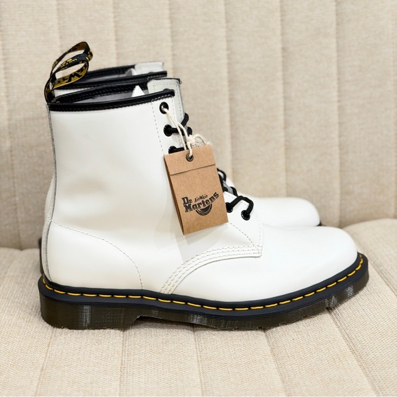 NEW Dr. Martens 1460 Unisex White Boots with Black Laces - Picture 2 of 8